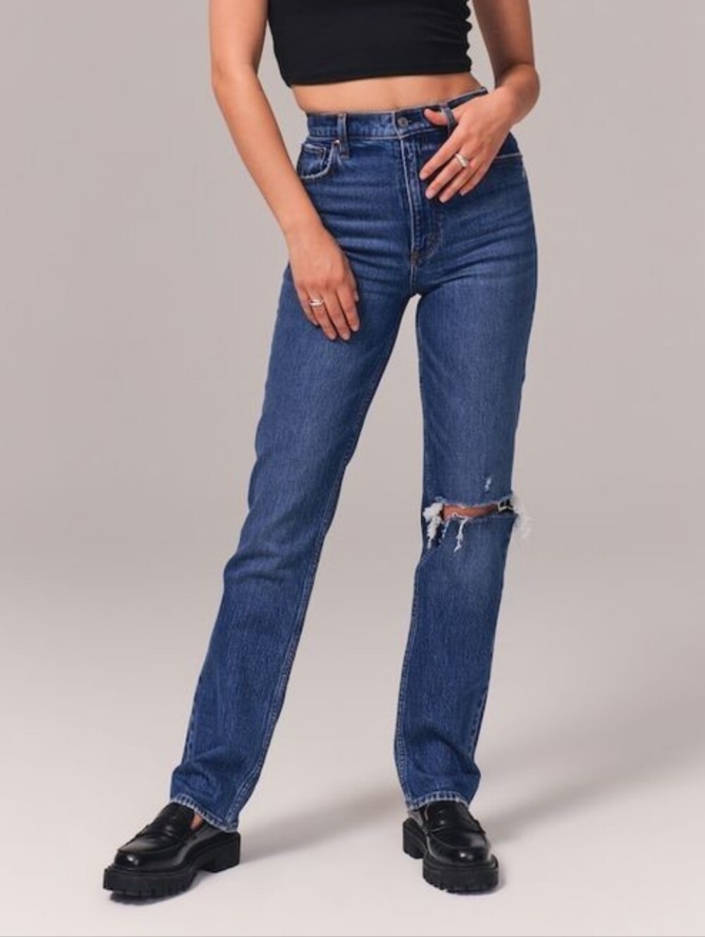 Abercrombie & Fitch Blue 90s Ultra High Rise Distressed Straight Leg Jeans
